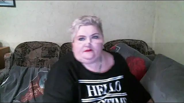 Snapshot of Lana555 chatting on March 3, 2025, 10:42 pm Lana555 online show from March 3, 2025, 10:42 pm