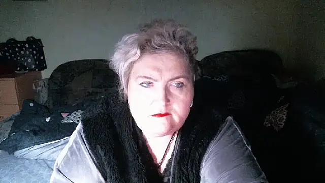 Snapshot of Lana555 chatting on October 23, 2025, 11:24 pm Lana555 online show from October 23, 2025, 11:24 pm