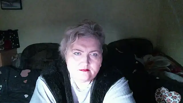 Snapshot of Lana555 chatting on November 8, 2025, 9:57 pm Lana555 online show from November 8, 2025, 9:57 pm