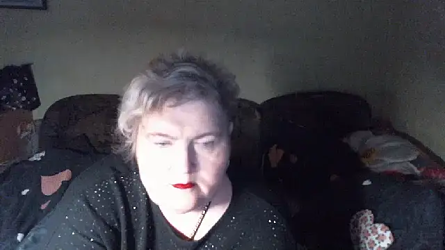 Snapshot of Lana555 chatting on November 12, 2025, 11:58 pm Lana555 online show from November 12, 2025, 11:58 pm