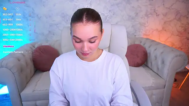 UrMuseOn online show from September 28, 2025, 6:19 am