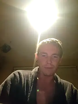 piercingpik online show from October 30, 2025, 11:27 pm