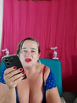Snapshot of Miss-tetas chatting on September 8, 2025, 2:38 pm Miss-tetas online show from September 8, 2025, 2:38 pm