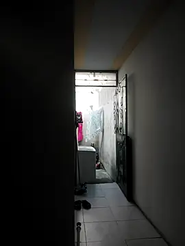 Miss-tetas online show from November 6, 2025, 3:02 pm