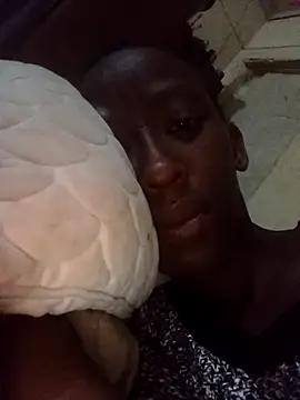 RFeltomWhitJ online show from October 17, 2025, 10:12 pm