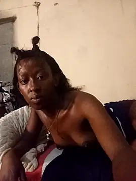 RFeltomWhitJ online show from October 22, 2025, 3:40 am