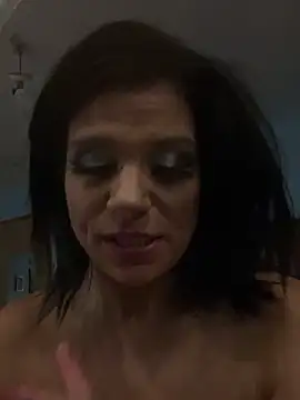 Snapshot of ovmilf chatting on October 29, 2025, 8:16 am ovmilf online show from October 29, 2025, 8:16 am