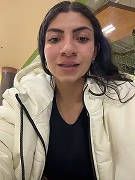 arieel  722 online show from November 4, 2025, 11:04 pm