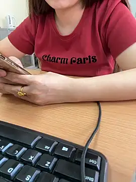 Snapshot of PhuongNhi21 chatting on September 15, 2025, 1:49 am PhuongNhi21 online show from September 15, 2025, 1:49 am