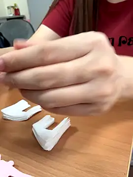 Snapshot of PhuongNhi21 chatting on September 30, 2025, 2:05 am PhuongNhi21 online show from September 30, 2025, 2:05 am