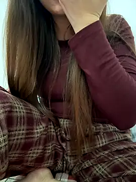 Snapshot of PhuongNhi21 chatting on December 2, 2025, 2:56 pm PhuongNhi21 online show from December 2, 2025, 2:56 pm