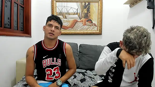 DavilANDkevin2 online show from September 15, 2025, 2:33 am