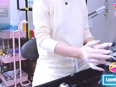 Snapshot of single-mom2x chatting on November 5, 2025, 4:12 am single-mom2x online show from November 5, 2025, 4:12 am