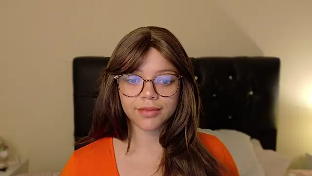 Snapshot of Amanda_sweet chatting on February 27, 2025, 12:56 pm Amanda sweet online show from February 27, 2025, 12:56 pm