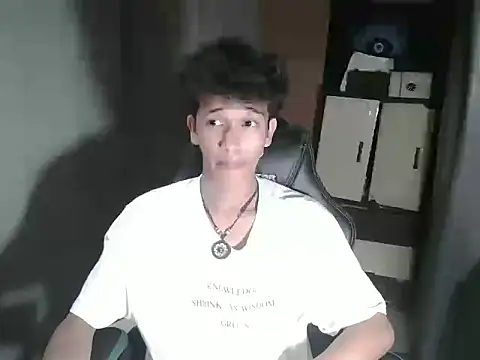 kenbigcockxx online show from November 2, 2025, 10:28 am