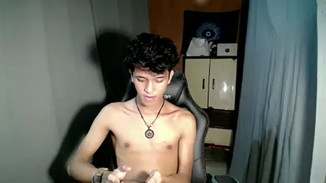 kenbigcockxx online show from November 11, 2025, 6:08 pm