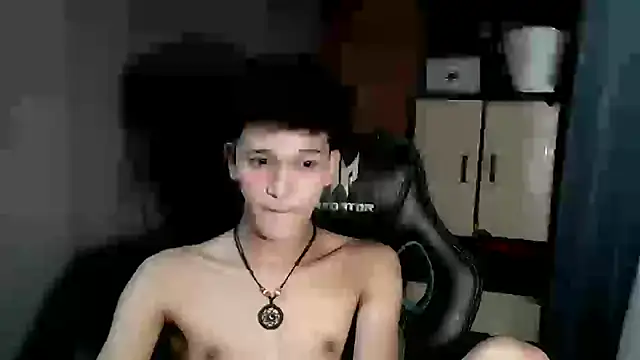 kenbigcockxx online show from November 19, 2025, 3:23 pm