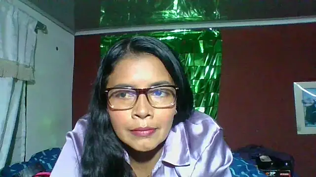 DianaOchoa  online show from October 19, 2025, 4:02 am