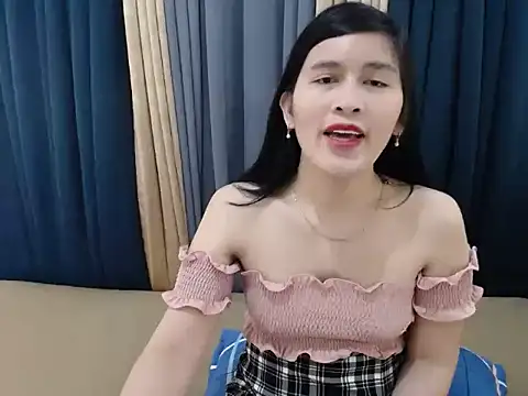 Snapshot of pinay_amaliax chatting on November 10, 2025, 11:42 am pinay amaliax online show from November 10, 2025, 11:42 am