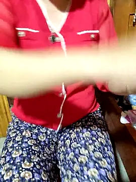 Snapshot of yoowwmr chatting on October 22, 2025, 12:05 pm yoowwmr online show from October 22, 2025, 12:05 pm