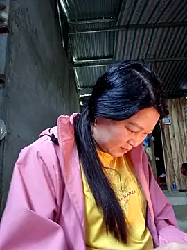 Snapshot of yoowwmr chatting on November 5, 2025, 3:39 am yoowwmr online show from November 5, 2025, 3:39 am