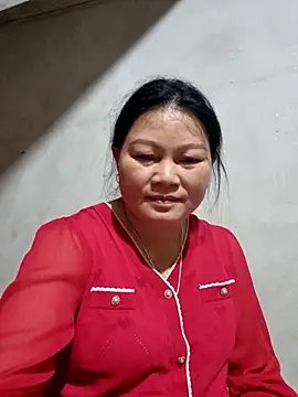 Snapshot of yoowwmr chatting on November 11, 2025, 12:05 pm yoowwmr online show from November 11, 2025, 12:05 pm