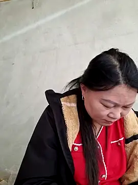 Snapshot of yoowwmr chatting on December 1, 2025, 2:49 am yoowwmr online show from December 1, 2025, 2:49 am