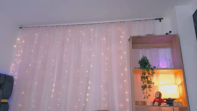 Snapshot of anitaglow chatting on September 28, 2025, 4:34 pm anitaglow online show from September 28, 2025, 4:34 pm