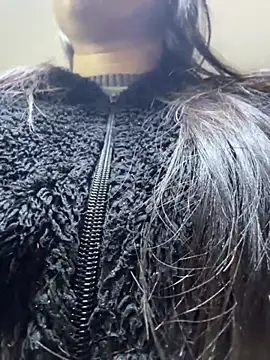 Snapshot of AndieJones_ chatting on November 20, 2025, 12:05 pm AndieJones online show from November 20, 2025, 12:05 pm