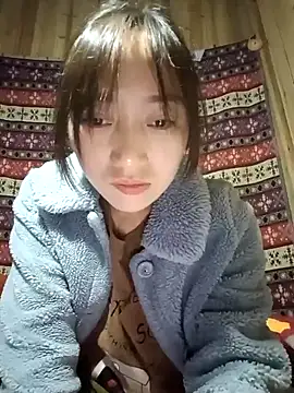 Zhan99999 online show from November 11, 2025, 12:16 pm