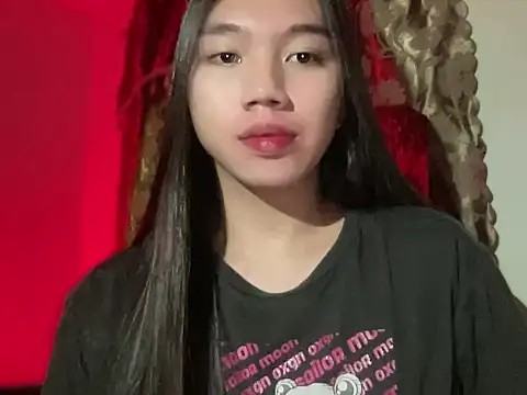 Snapshot of kat_mire chatting on September 14, 2025, 3:33 pm kat mire online show from September 14, 2025, 3:33 pm