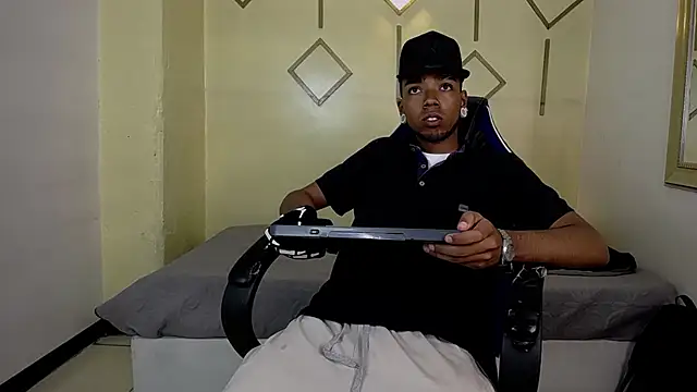 CollemanStone online show from December 16, 2025, 4:39 am