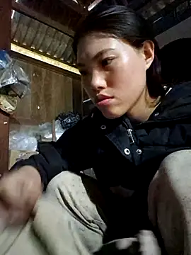 Snapshot of cincin_677 chatting on October 22, 2025, 2:23 am cincin 677 online show from October 22, 2025, 2:23 am