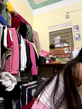 Aghenh online show from December 18, 2025, 2:34 pm