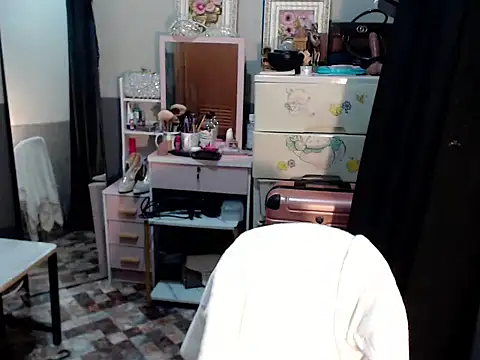 Snapshot of miya_khali chatting on December 14, 2025, 8:52 am miya khali online show from December 14, 2025, 8:52 am