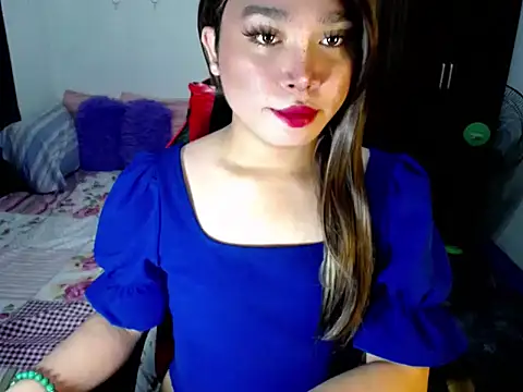 Urassiansweetcummer online show from October 4, 2025, 1:36 am