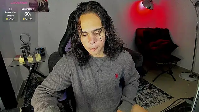 Maximiliano scoott   online show from November 28, 2025, 6:54 pm