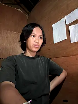 Snapshot of My_sweet_ladyboy chatting on October 16, 2025, 6:42 pm My sweet ladyboy online show from October 16, 2025, 6:42 pm