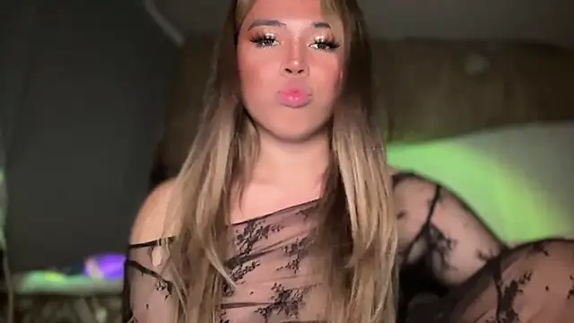 Snapshot of goddessofalltime chatting on October 27, 2025, 4:55 pm goddessofalltime online show from October 27, 2025, 4:55 pm