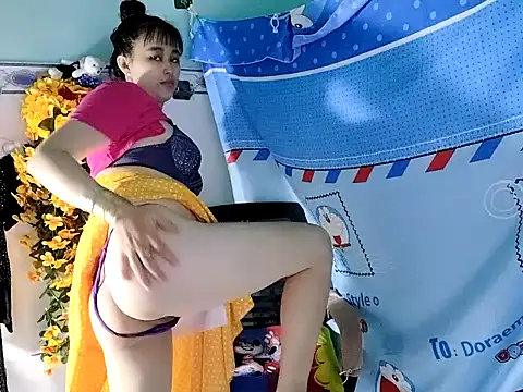 emgaixinhngoan online show from September 13, 2025, 4:18 pm