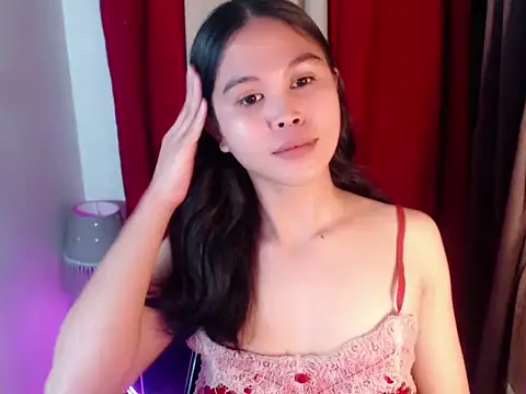 Snapshot of Sassy_Bianca chatting on September 11, 2025, 11:21 am Sassy Bianca online show from September 11, 2025, 11:21 am