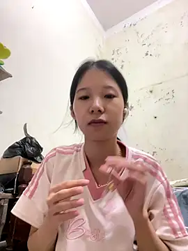 Snapshot of meomeo2k6 chatting on October 17, 2025, 7:33 am meomeo2k6 online show from October 17, 2025, 7:33 am