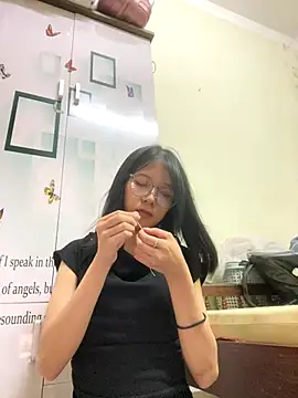 Snapshot of meomeo2k6 chatting on October 22, 2025, 6:57 am meomeo2k6 online show from October 22, 2025, 6:57 am