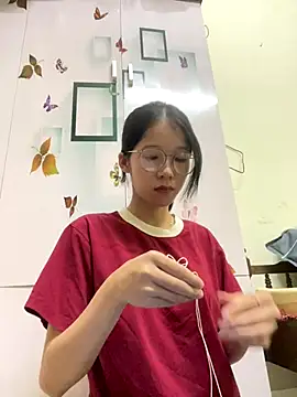 Snapshot of meomeo2k6 chatting on October 27, 2025, 1:37 pm meomeo2k6 online show from October 27, 2025, 1:37 pm