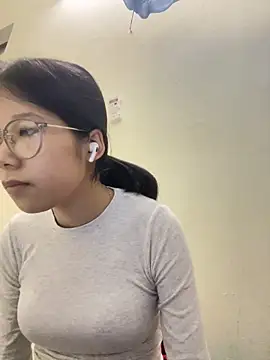 Snapshot of meomeo2k6 chatting on November 7, 2025, 6:24 am meomeo2k6 online show from November 7, 2025, 6:24 am