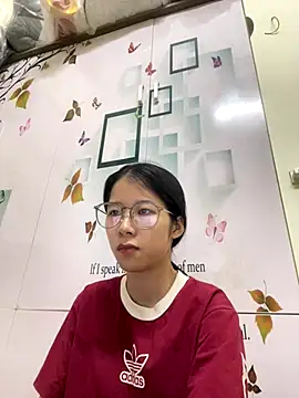 Snapshot of meomeo2k6 chatting on November 15, 2025, 6:33 am meomeo2k6 online show from November 15, 2025, 6:33 am