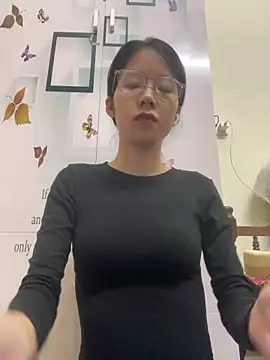 Snapshot of meomeo2k6 chatting on November 21, 2025, 1:54 pm meomeo2k6 online show from November 21, 2025, 1:54 pm