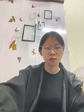 Snapshot of meomeo2k6 chatting on November 28, 2025, 1:58 pm meomeo2k6 online show from November 28, 2025, 1:58 pm