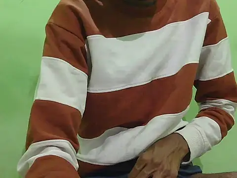 rockyy23boy online show from November 4, 2025, 10:53 pm