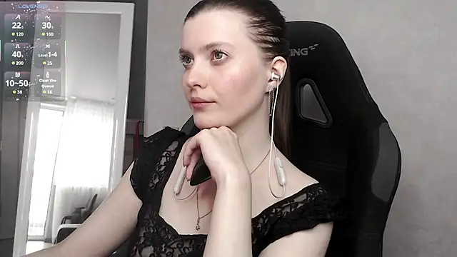 Snapshot of cute_elfy_ chatting on September 8, 2025, 2:16 pm cute elfy online show from September 8, 2025, 2:16 pm